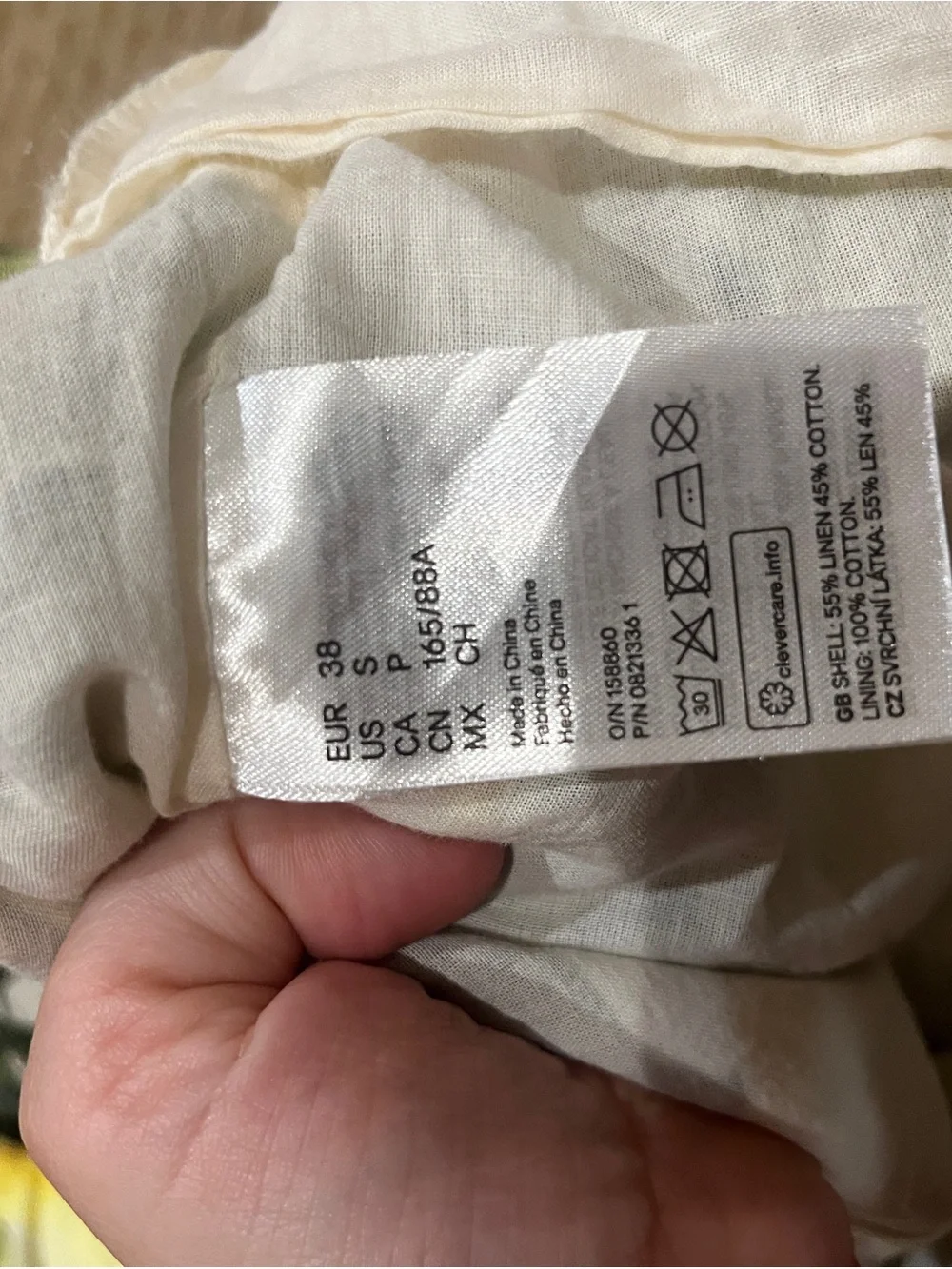 H&M sweetheart neckline